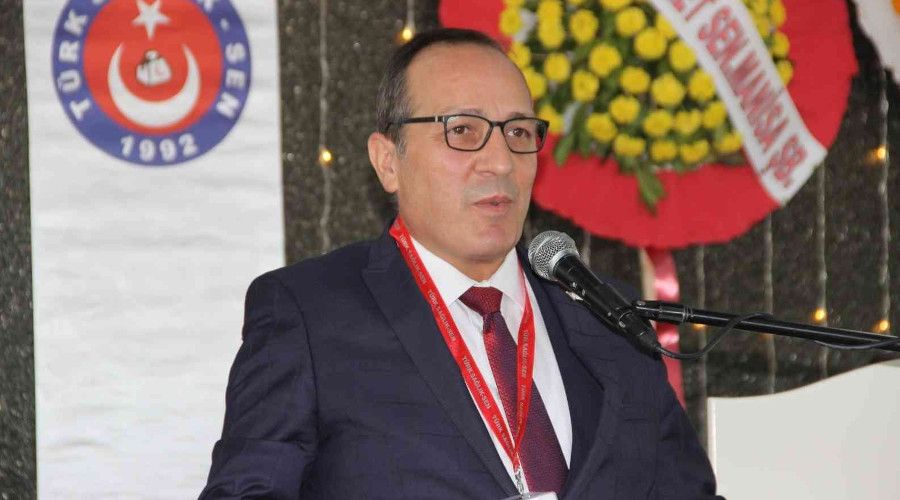 Sağlık çalışanları ücret artışı bekliyor