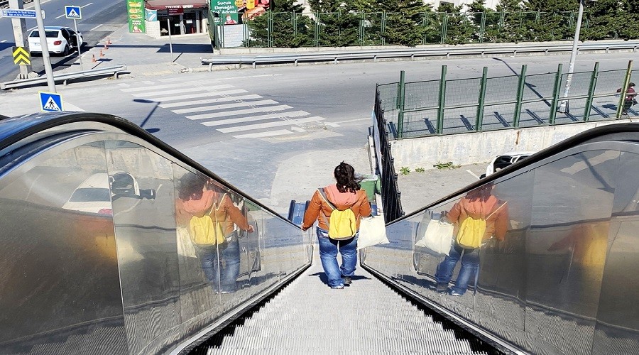 Sa�l�k��lar�n toplu ta��ma �ilesi