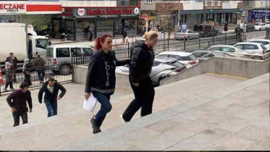 Sahte doktorun ameliyat masasında fotoğrafı çıktı: Her şey ailesine yalan söylemekle başlamış