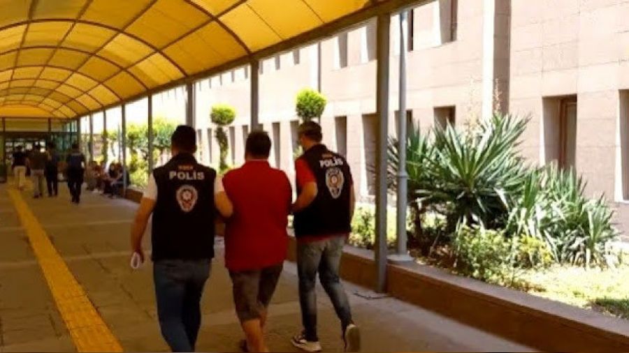 Sahte kredi kartı dolandırıcısı yakalandı