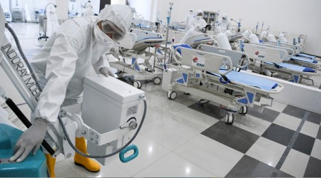 Salgında işler sarpa sarıyor