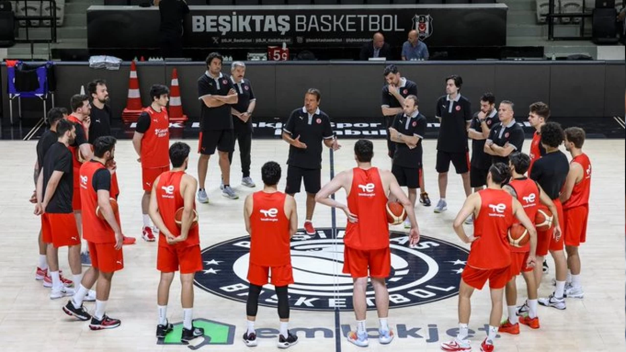 Şampiyonluk ateşi yakıldı