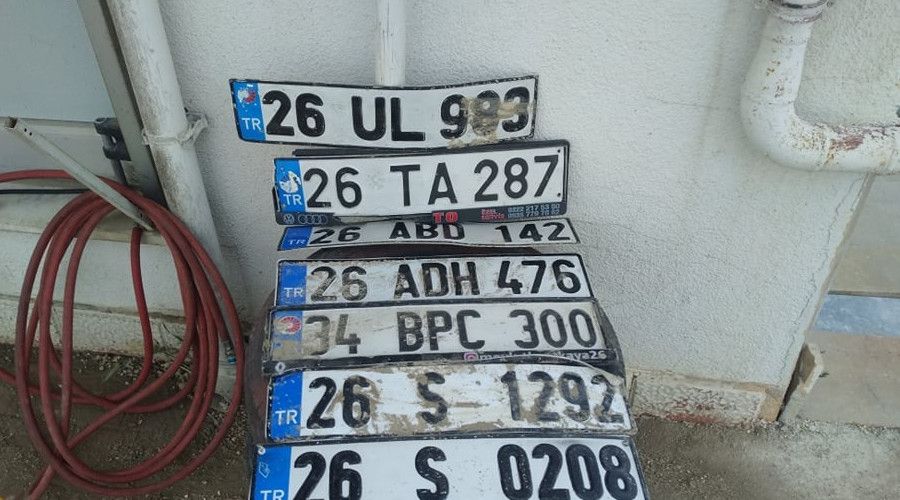 Sosyal medya 'buluntu plaka' ilanlar� ile doldu