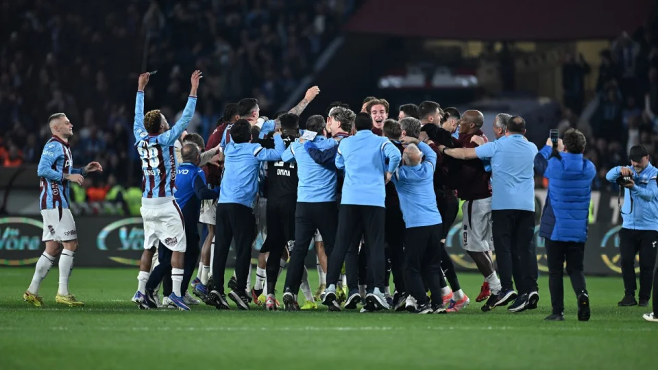 S�per Lig'de zirve ate�i y�kseliyor