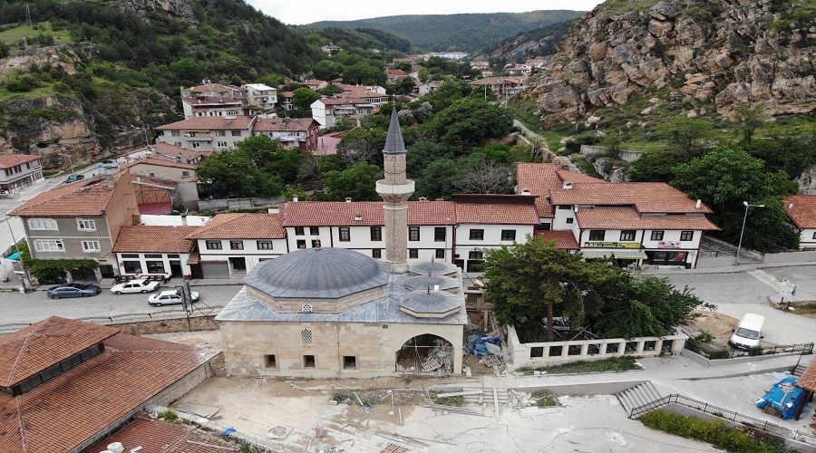 Tarihi camiye 100 yıllık güçlendirme