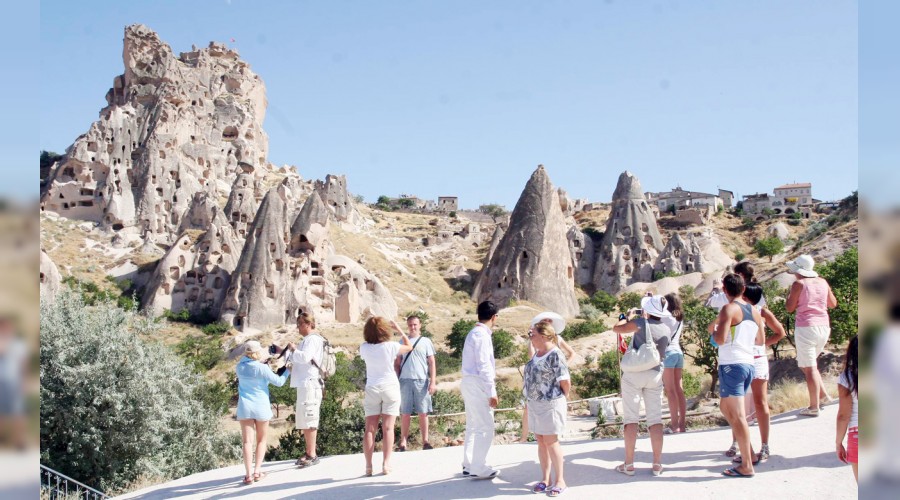 TL'deki erime turistlere yarad�