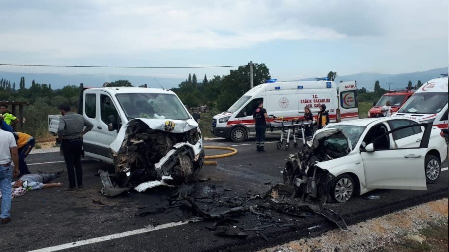 TOGG �antiye giri�inde feci kaza