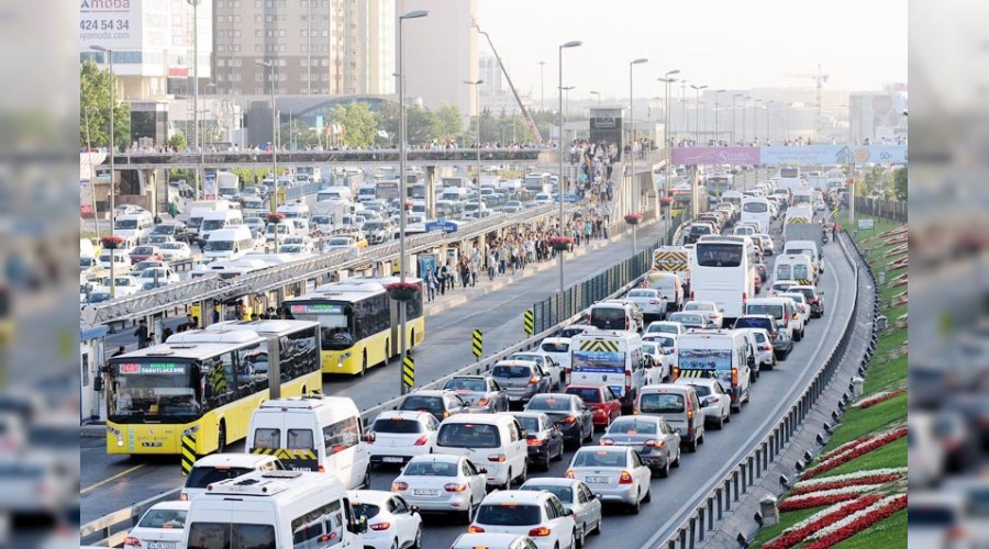 Trafik younluunda stanbul ikinci