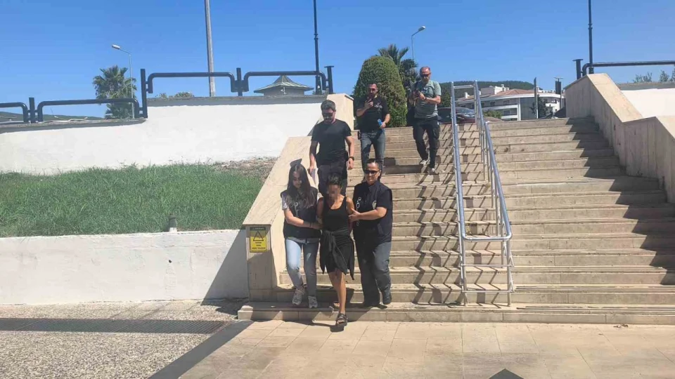 T�rk bayra��n� yakan ��pheli adliyeye sevk edildi