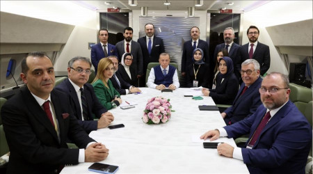 'Türkiye, Suriye ve Rusya olarak üçlü adım atalım'