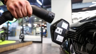 Türkiye'de elektrikli araç şarj soket sayısı 12 bini geçti