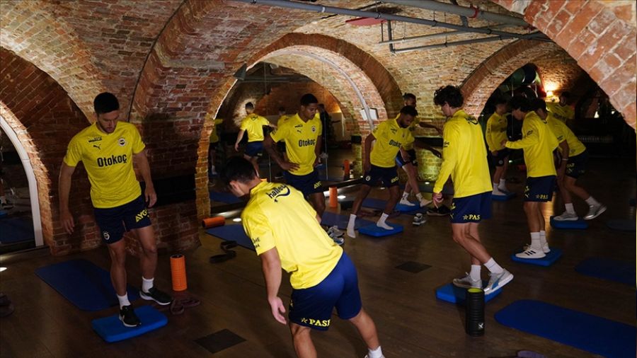 Umut ve Djiku, Rusya kamp�na kat�ld�