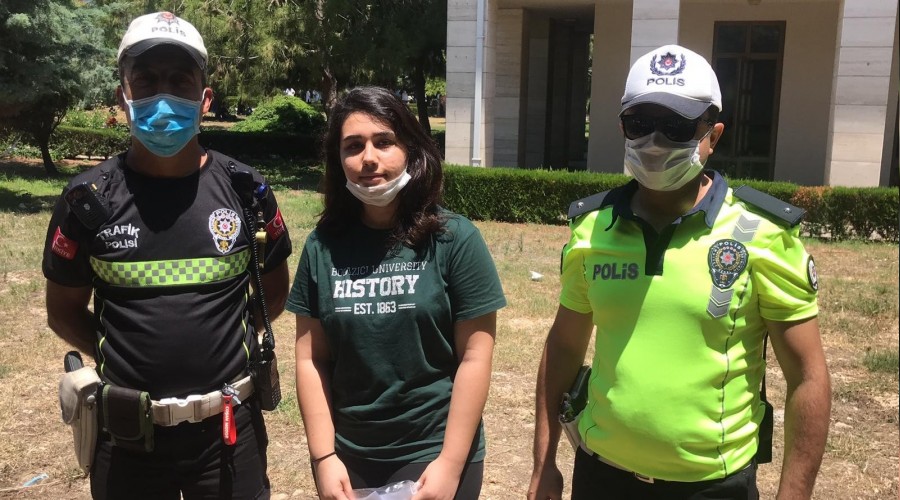 Üniversite adayının imdadına polis yetişti
