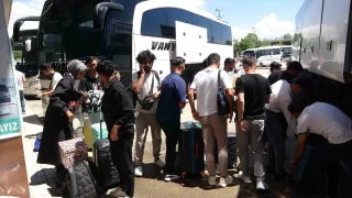 Van'daki otogarda bayram younluu balad