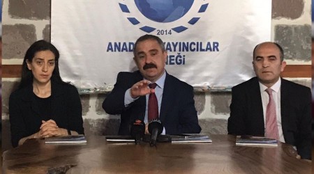 'Yerel medyaya sahip çıkılmalı'