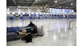 Yunanistan'da grev nedeniyle ulaşım durdu