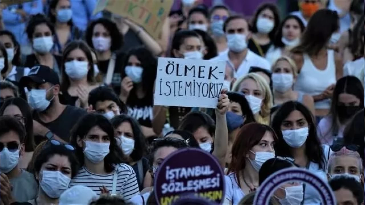 10 yılda 4 bin 197 kadın cinayete kurban gitti