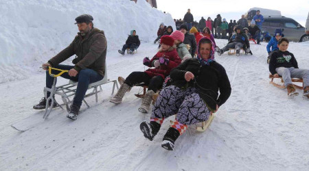 200 yllk tahta kzak festivali nefes kesti
