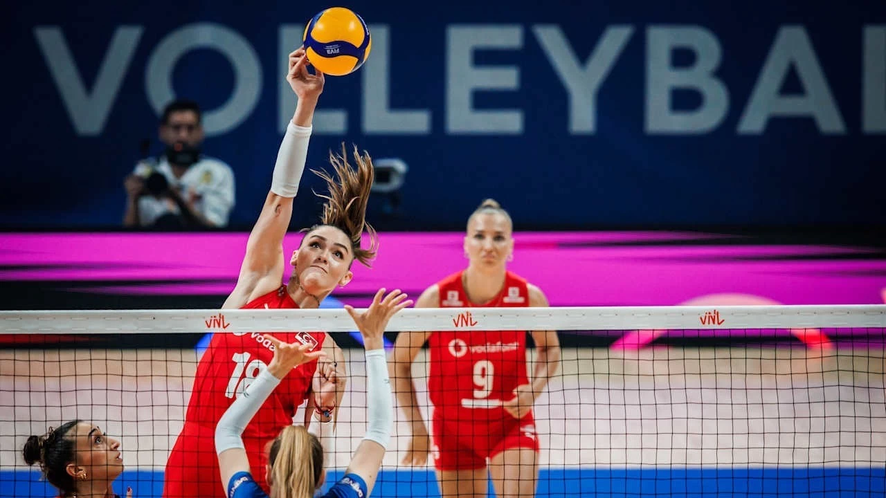 A Milli Kadın Voleybol Takımı, Çekya'ya mağlup oldu