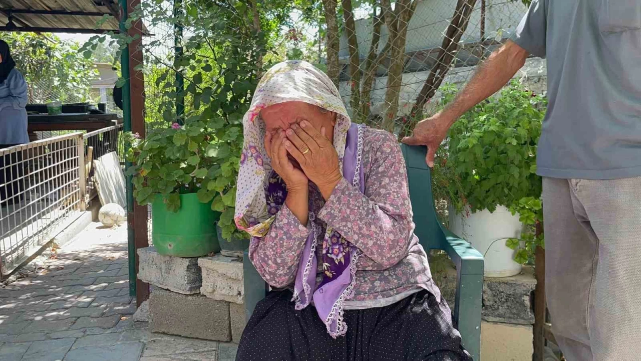 Adana'da bir kişi halasına ev yaptı