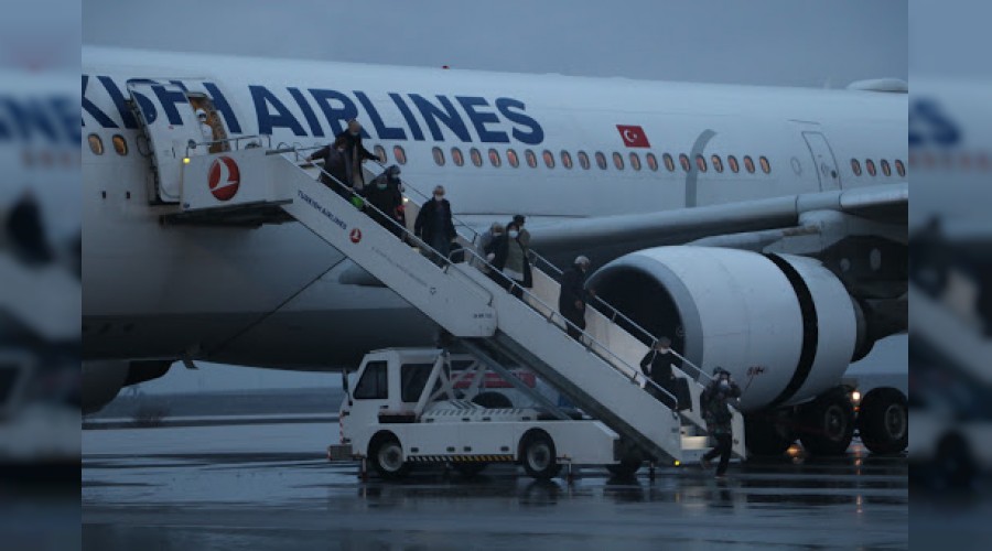 Ağustos'ta 9.6 milyon kişi uçtu