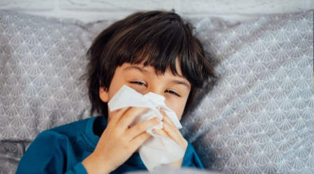 Alerjik çocuklarda yastık ve yorgan seçimine dikkat
