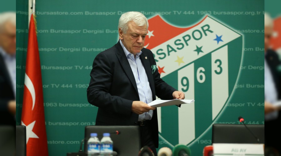 Ali Ay'dan G.Saray'a gönderme
