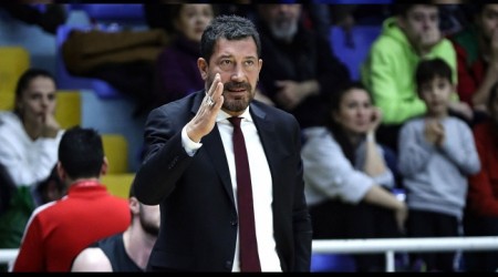 "Anadolu Efes kazanmay bilen bir takm"