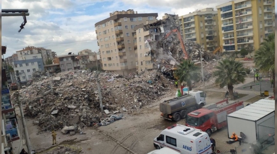'Ancak sa�l�kl� yap�larla depremleri atlatabiliriz'