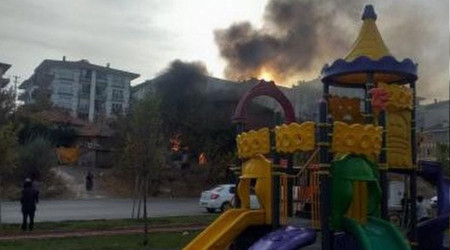 Ankara'da gecekondu yangını paniğe neden oldu