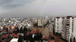 Antalya'da hayat felç oldu