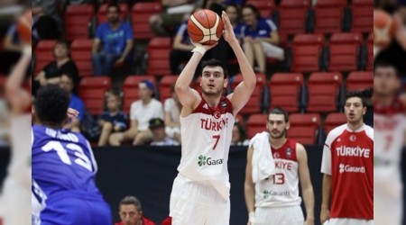 Aslan potada ilk transferi yaptı