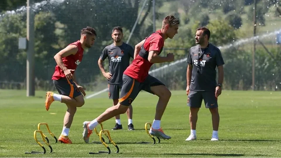 Aslan'ın gözdeleri kamplara dönmeye başladı