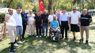 Bağımsız Türkiye Partisi (BTP) heyeti, Ankara Güvenpark'ta eylemlerini sürdüren er şehit yakınları ve er gazilerini ziyaret ederek taleplerine destek verdi