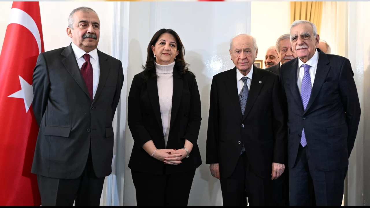 Bah�eli murad�na erdi