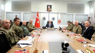 Bakan Gler ran snr hattnda incelemelerde bulundu