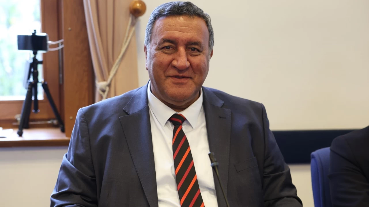 Bakan Yumaklı’ya Gürer'den soru yağmuru