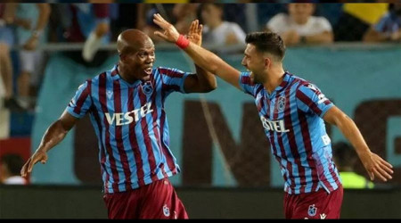 Bakasetas ve Nwakaeme Kartal' zyor