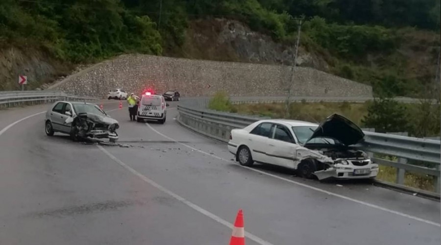 Bartn-Amasra karayolunda kaza: 7 yaral