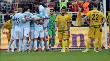 Başakşehir avantajı kaptı