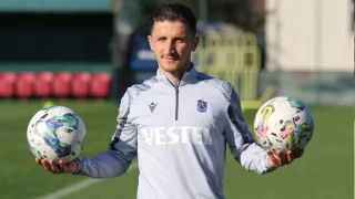 Başarılı olmadan ayrılmak kararından vazgeçirdi