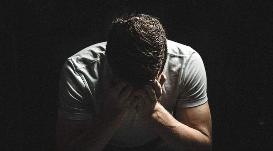 ‘Başkası dürtmeden kendiliğinden uyan’