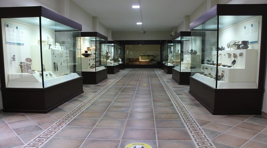 Ba�kent'in binlerce y�ll�k gizemli piramitleri