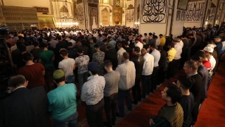 Bayram namaz nasl klnr?