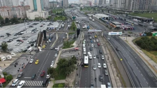 Bayram tatili öncesi İstanbul'da trafik yoğunluğu yüzde 65'e ulaştı
