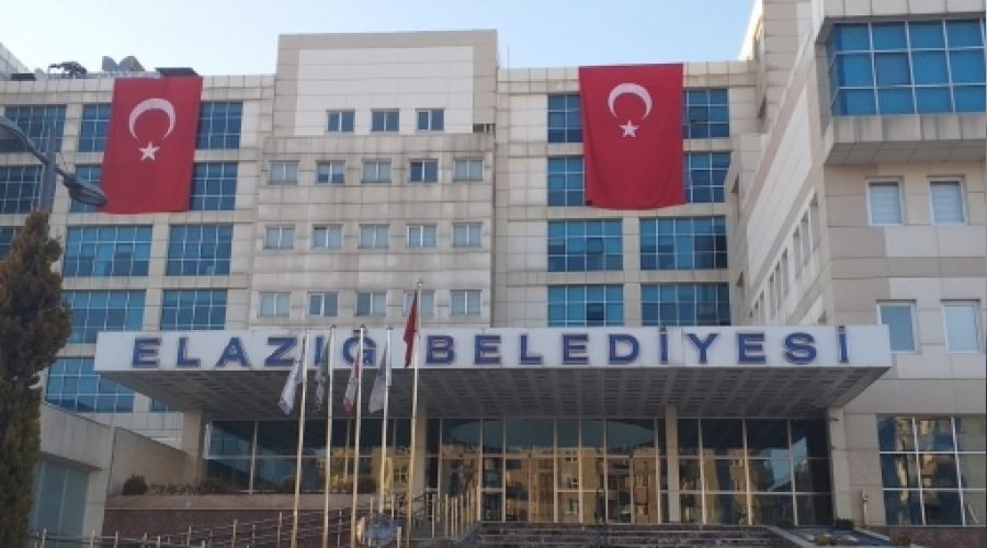 Belediyeye ait ta��nmazlar sat�lacak