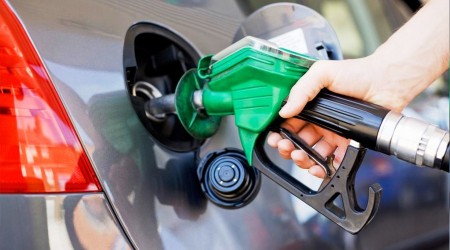 Benzine okkalı zam