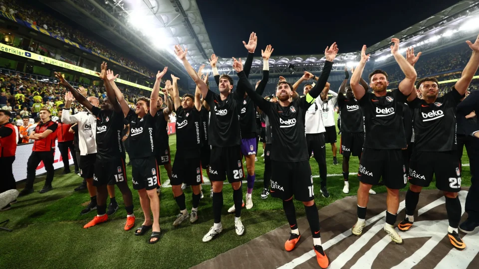 Beşiktaş Kadıköy’ü seviyor
