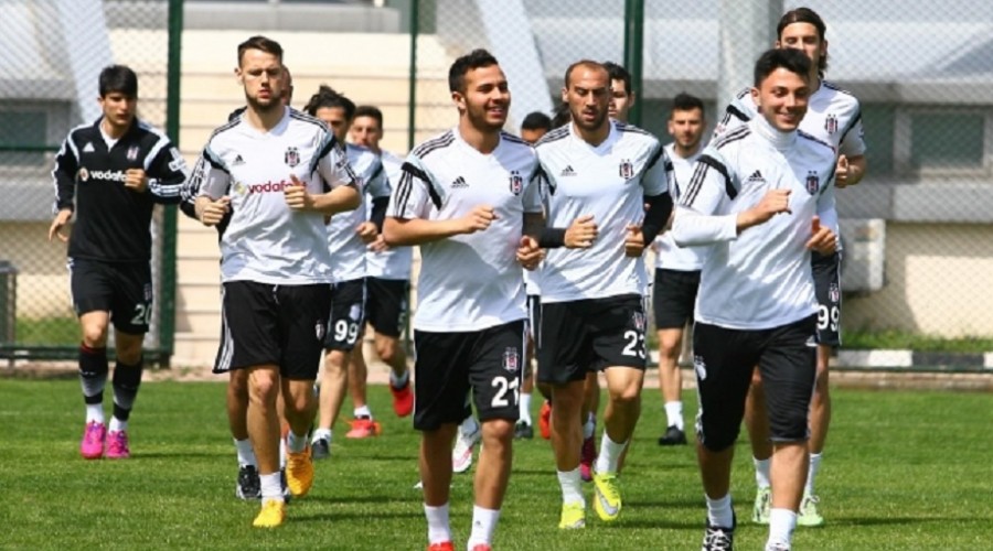  Atiba ve Adriano idmana ��kmad� 