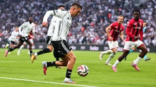 Be�ikta�'�n en b�y�k sorunu bulundu